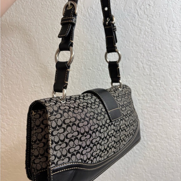 Coach SoHo - Picture 2 of 6